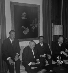 Bondskanselier Ludwig Erhard in Holland, bondskanselier Erhard bracht bezoek aan, Bestanddeelnr 916-1270