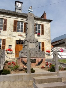 Boncourt (Aisne) monument aux morts