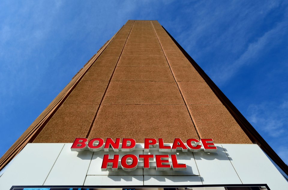 BondPlaceHotel