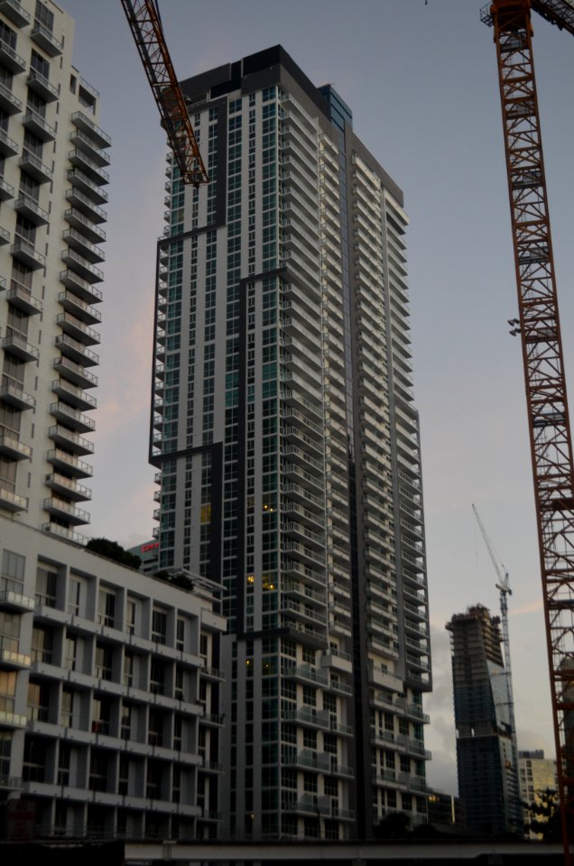 Bond at Brickell construction Oct 2016 7