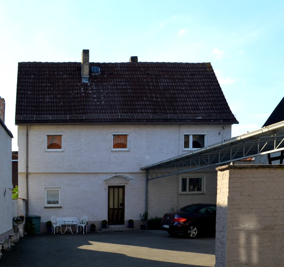 Bommersheim, Burgstraße 18