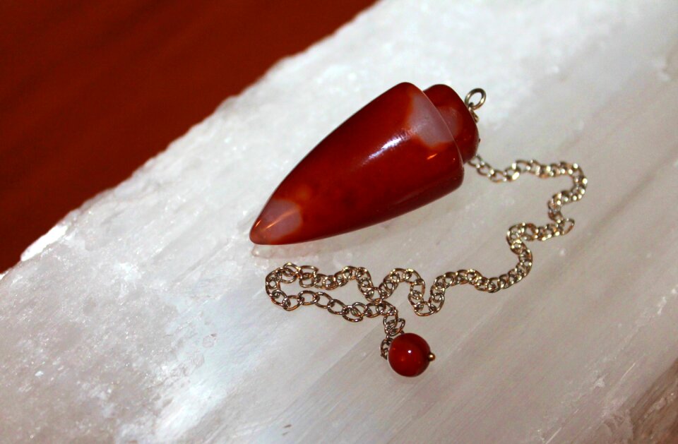 Gemstone dowsing chakra