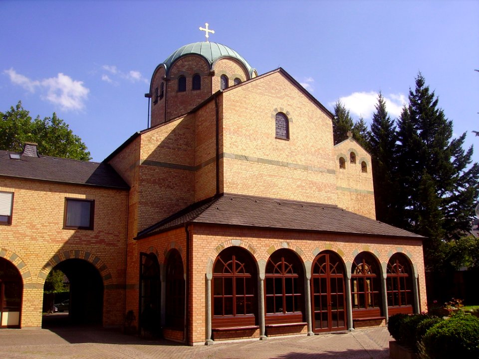 Bonn Griechisch-Orthodoxe Kathedrale Agia Trias Front