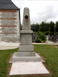 Bornambusc (Seine-Mar.) monument aux morts