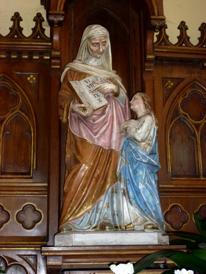 Bonningues-lès-Ardres (Pas-de-Calais) église, statue Saintes Anne et Marie