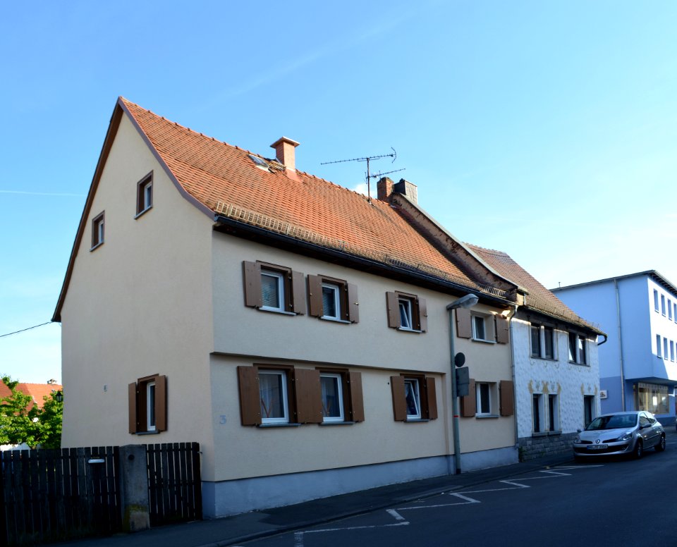 Bommersheim, Burgstraße 3