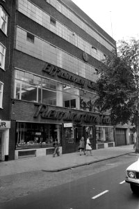 Bommeldingen bij zes Amerikaanse bedrijven in Amsterdam, exterieur Sperry Rand C, Bestanddeelnr 925-8353