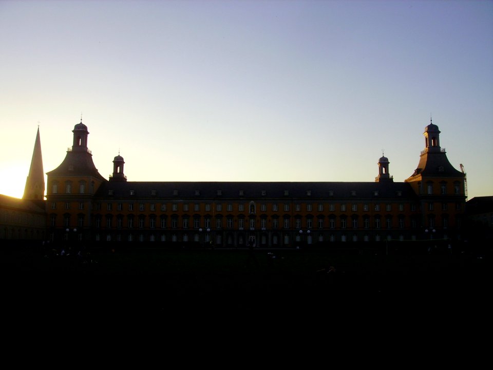 Bonn Kurfürstliches Schloss 1