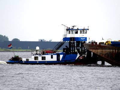 Bonheur II - ENI 02204188, Afrikahaven, Port of Amsterdam pic1