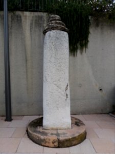 Borne milliaire de Solaize - Vue de face