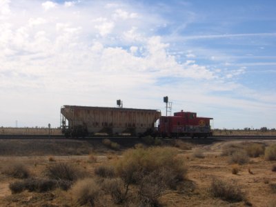Boron caboose & hopper 2102