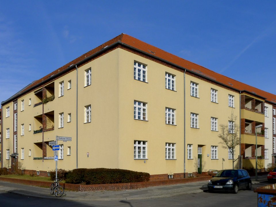 Borkumer Straße Ecke Dievenowstraße