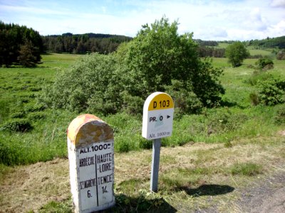 Borne limite départements, St.Agrève, Ardèche et Le Chambon-sur-Lignon, Haute-Loire