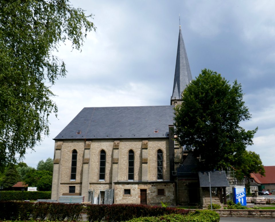 Borlinghausen - St. Maria Hilfe der Christen - 2