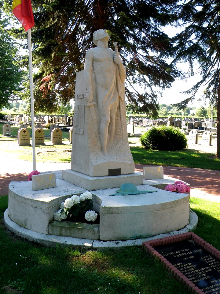 Borsbeek Oorlogsmonument