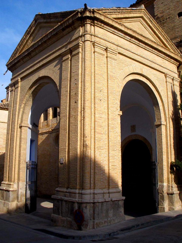 Borja - Ex Colegiata de Santa María, exterior 04
