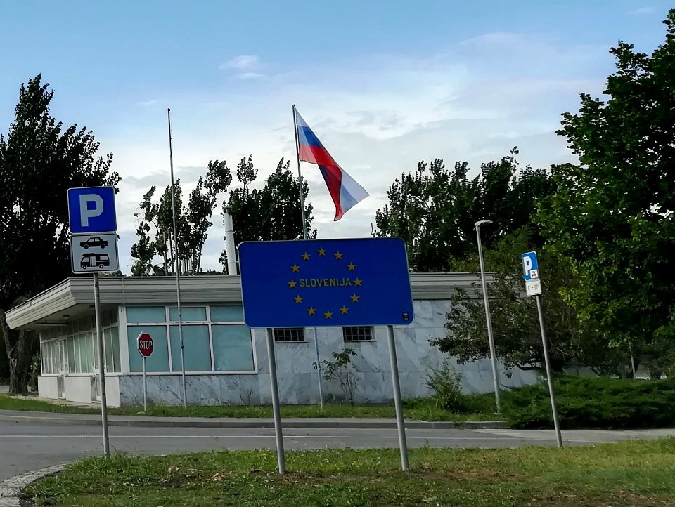 Border of Italy-Slovenia 03