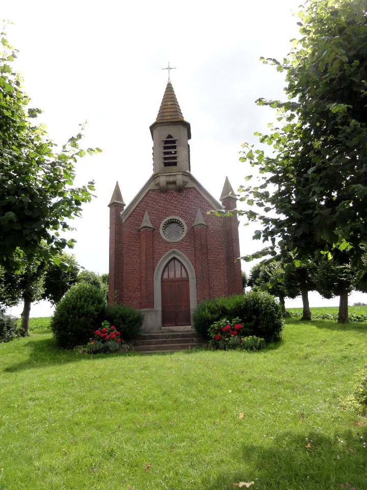 Bony (Aisne) chapelle Notre-Dame des Douleurs à Macquincourt