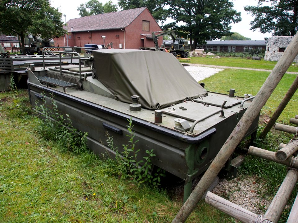 Boot bruggenbouw uit 1962, Geniemuseum Vught, photo 2