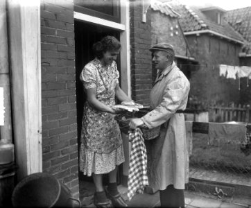 Boodschappen worden bezorgd, Bestanddeelnr 904-0721