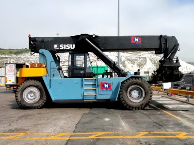 BOSS SISU forklift at Dover pic1