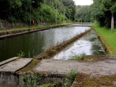 Bony (Aisne), hameaau de Macquincourt, Canal de Saint-Quentin à la sortie du tunnel de Riqueval