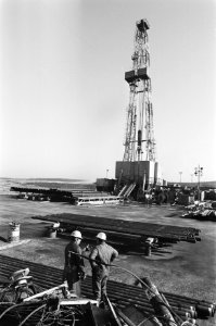 Boortoren in duinen Bergen aan Zee (Amoco), Bestanddeelnr 928-4411