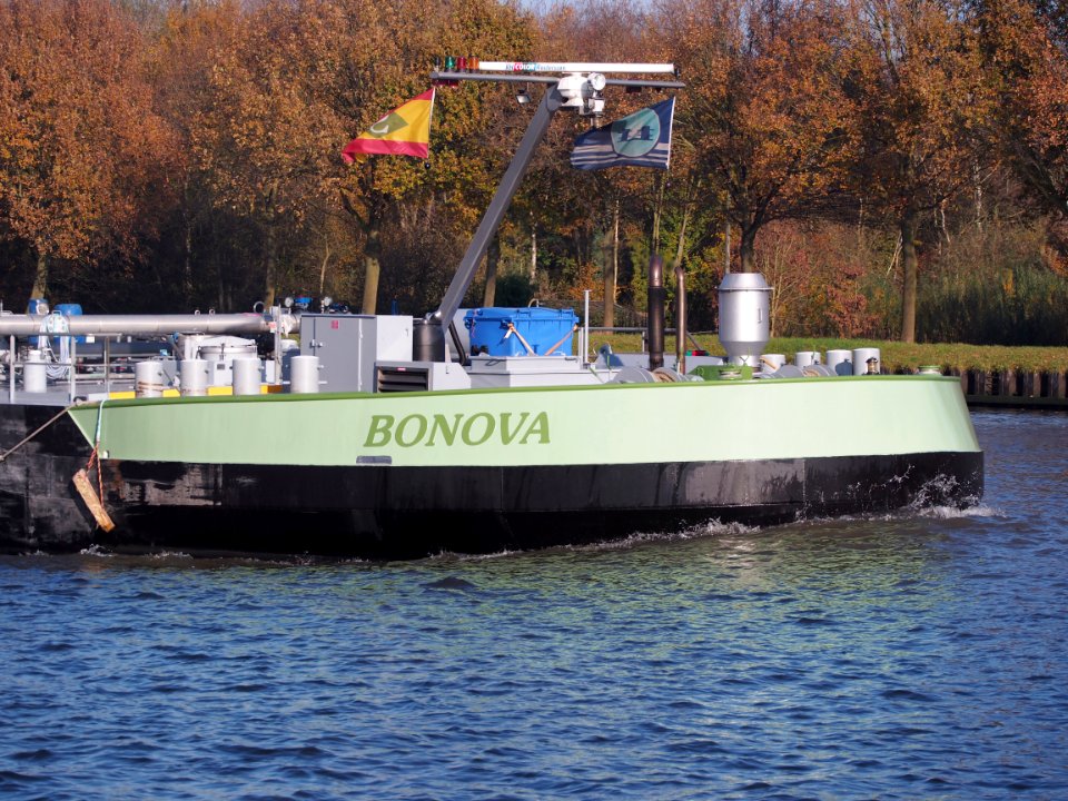 Bonova, ENI 02328704 op het Amsterdam-Rijn kanaal, foto 5