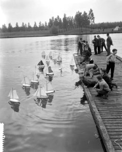Bootjes op de Bosbaan, Bestanddeelnr 912-4208