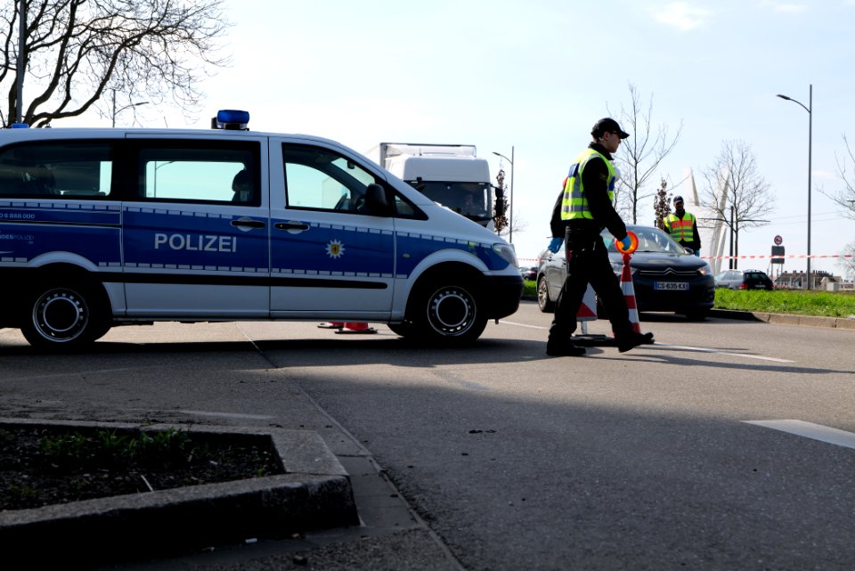 Border control checkpoint at Europe bridge German side 2020-03-16 19