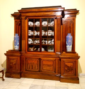 Bookcase, Madrid, c. 1790 AD - Museo Nacional de Artes Decorativas - Madrid, Spain - DSC08367