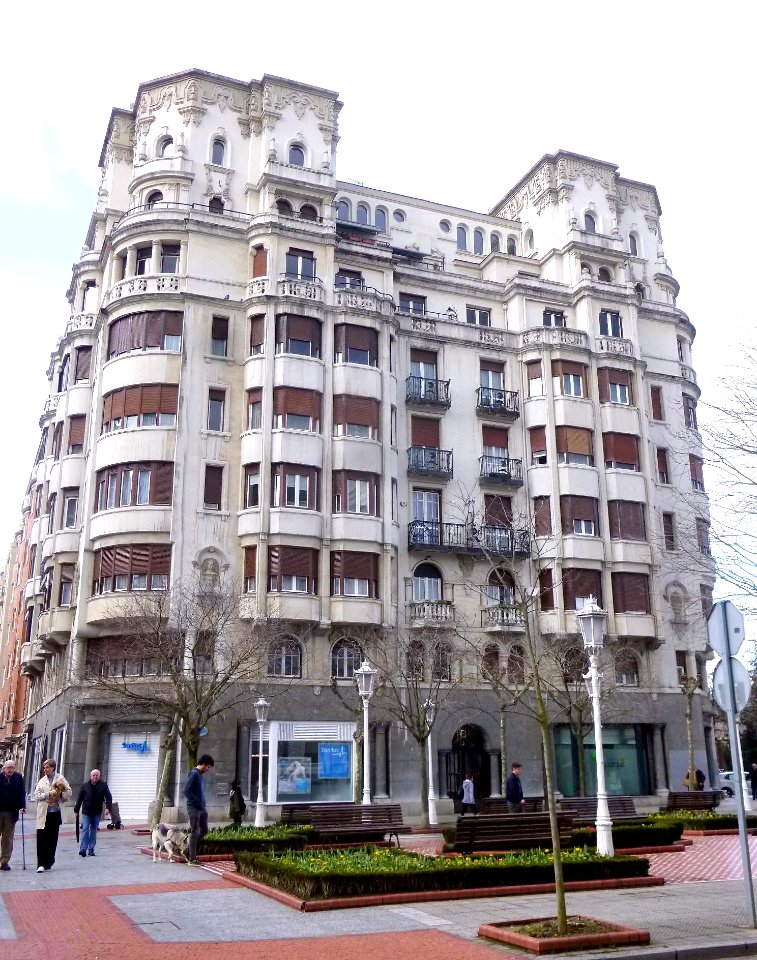 Bilbao - Gran Vía 64 (2)