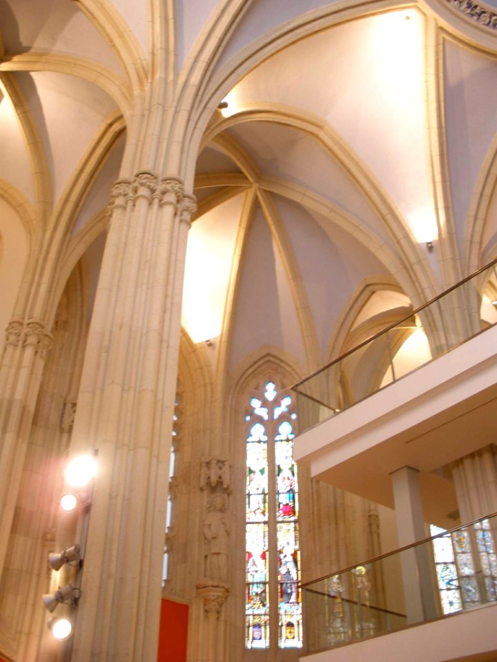 Bilbao - Museo de Reproducciones Artísticas (antigua iglesia del Corazón de María) 15