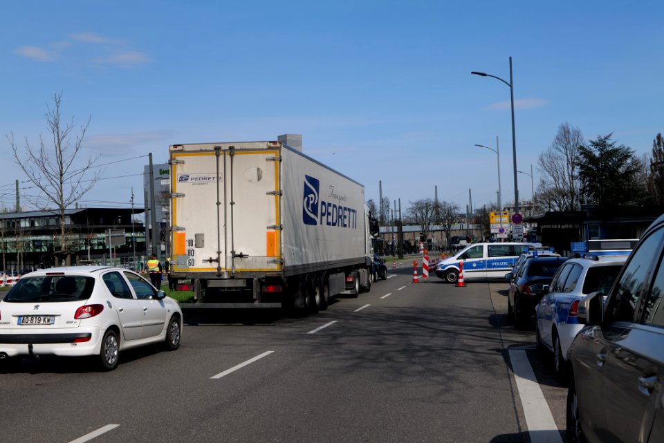 Border control checkpoint at Europe bridge German side 2020-03-16 12
