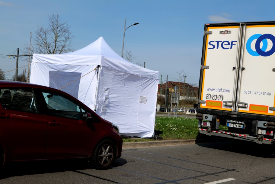 Border control checkpoint at Europe bridge German side 2020-03-16 08