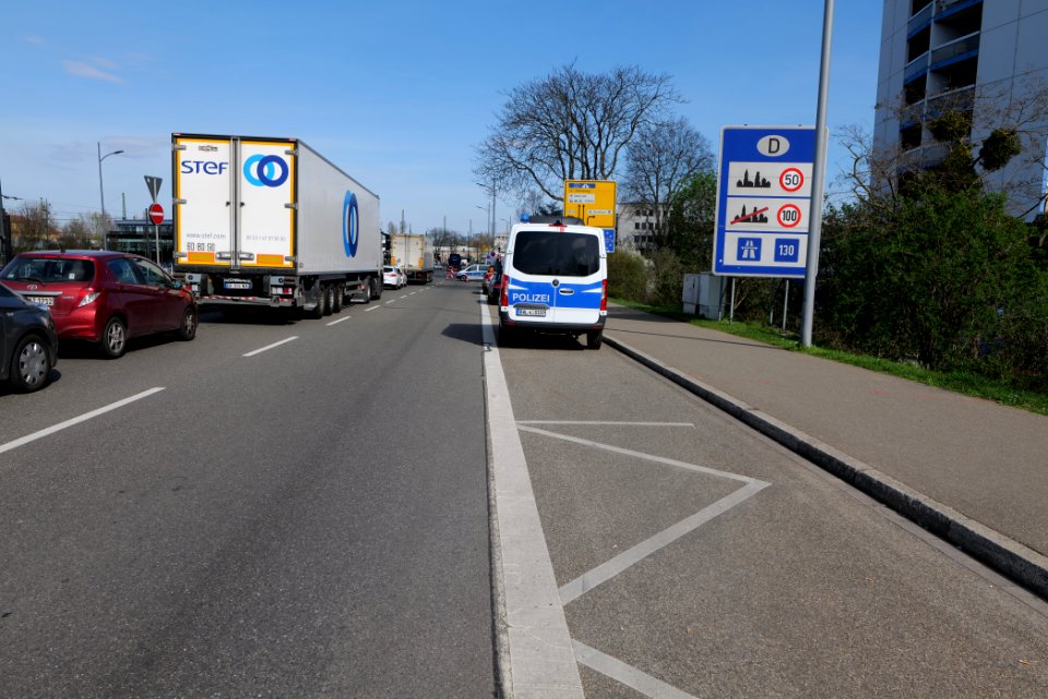 Border control checkpoint at Europe bridge German side 2020-03-16 11