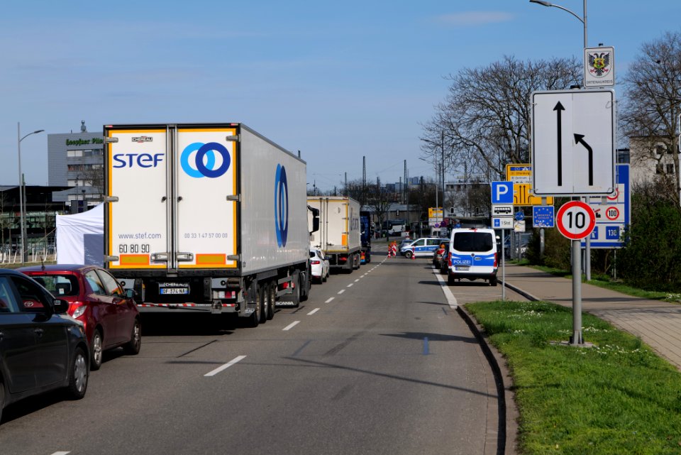 Border control checkpoint at Europe bridge German side 2020-03-16 06