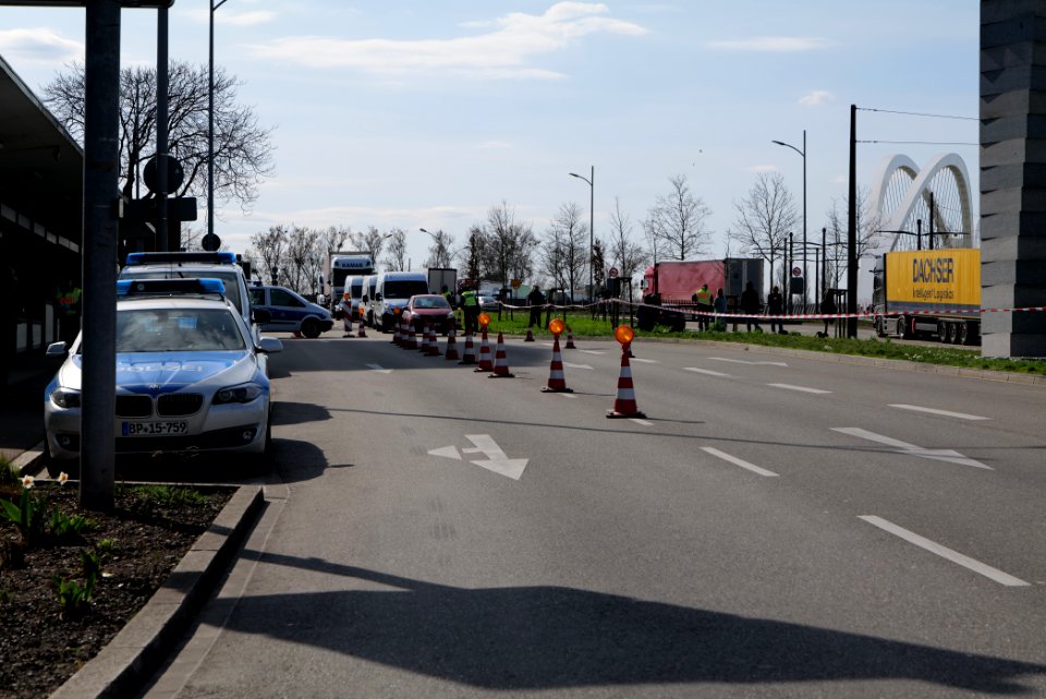 Border control checkpoint at Europe bridge German side 2020-03-16 20
