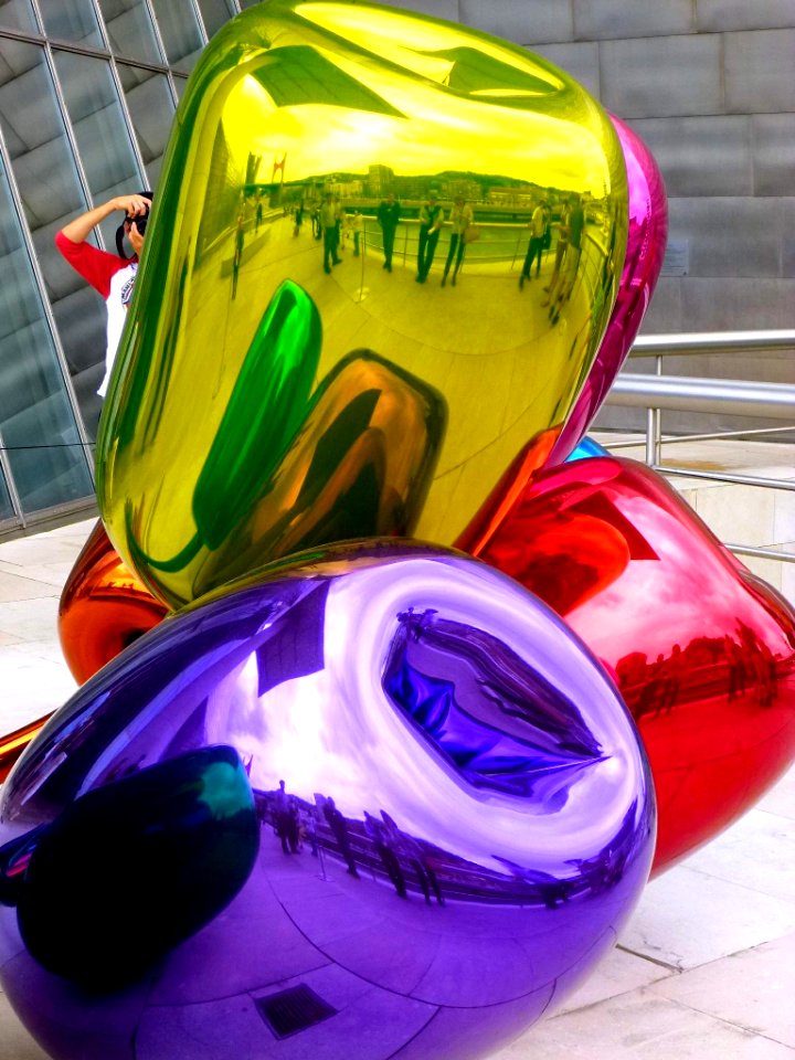 Bilbao - Museo Guggenheim - Tulips (Jeff Koons) 8