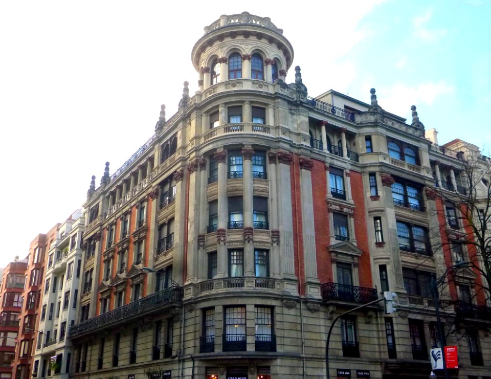 Bilbao - Gran Via 49 (1)