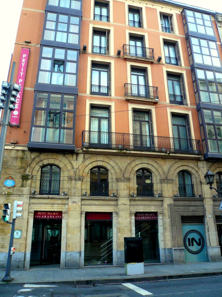 Bilbao - Hotel Petit Palace