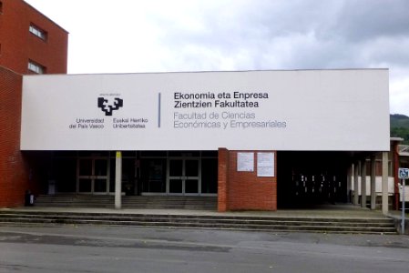 Bilbao - Facultad de Ciencias Económicas y Empresariales de la UPV-EHU (Sarriko) 2