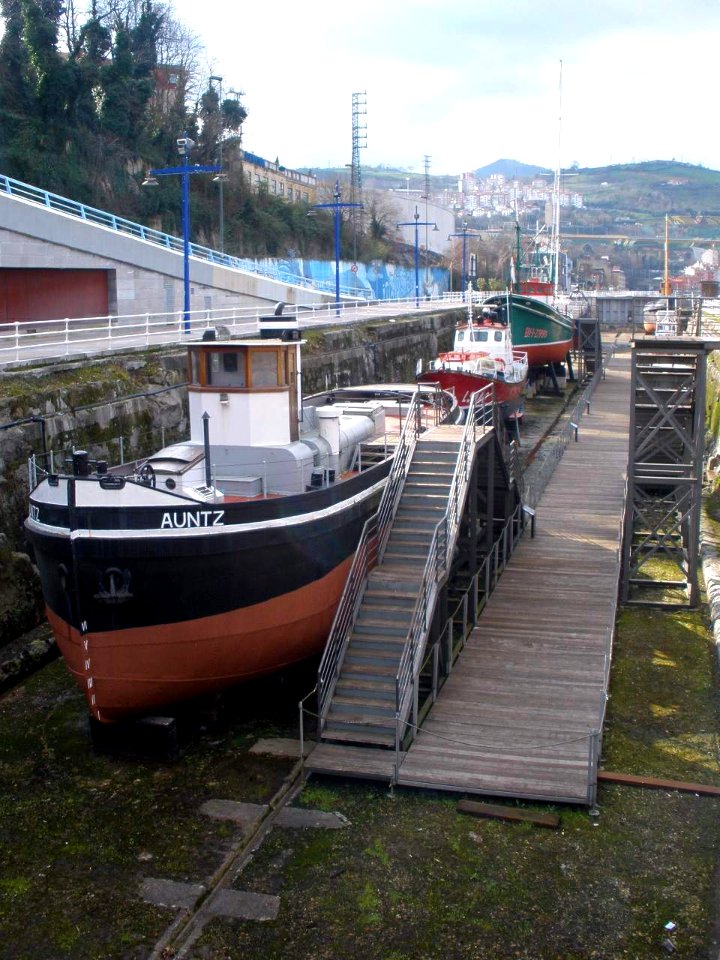 Bilbao - Museo Marítimo Ría de Bilbao 14
