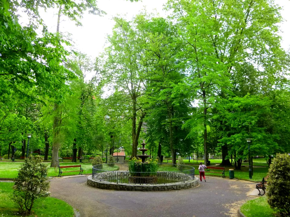 Bilbao - Jardines de la Santa y Real Casa de la Misercordia 10