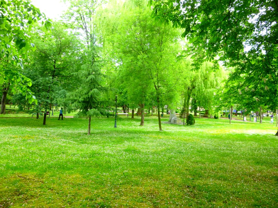 Bilbao - Jardines de la Santa y Real Casa de la Misercordia 01