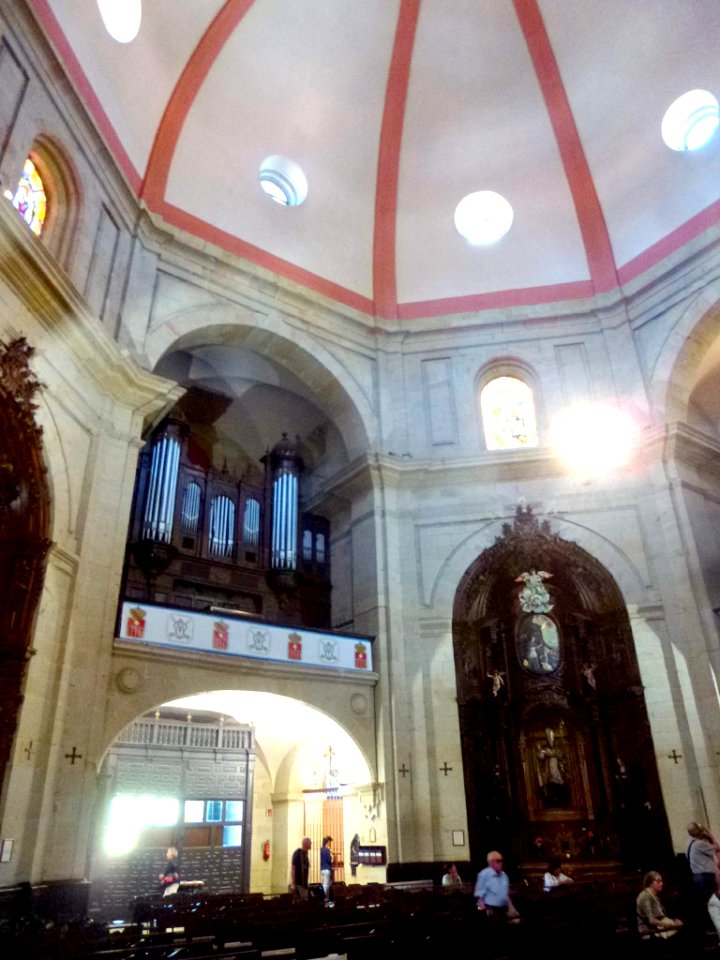 Bilbao - Iglesia de San Nicolás, interior 12