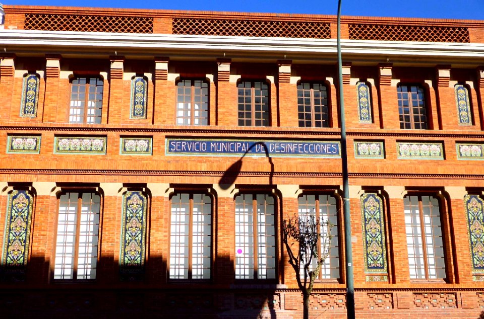Bilbao - Nuevo Centro Municipal de Distrito de Basurto (Antiguo Centro Municipal de Desinfección de Zankoeta) 8