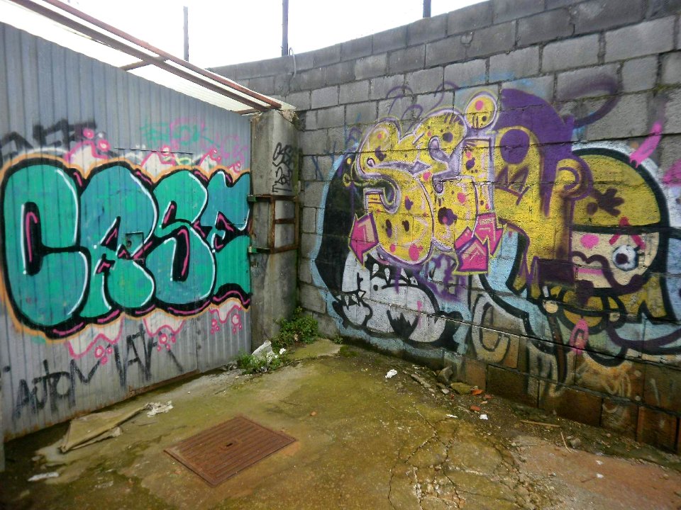 Bilbao - Ribera de Deusto, graffiti 06