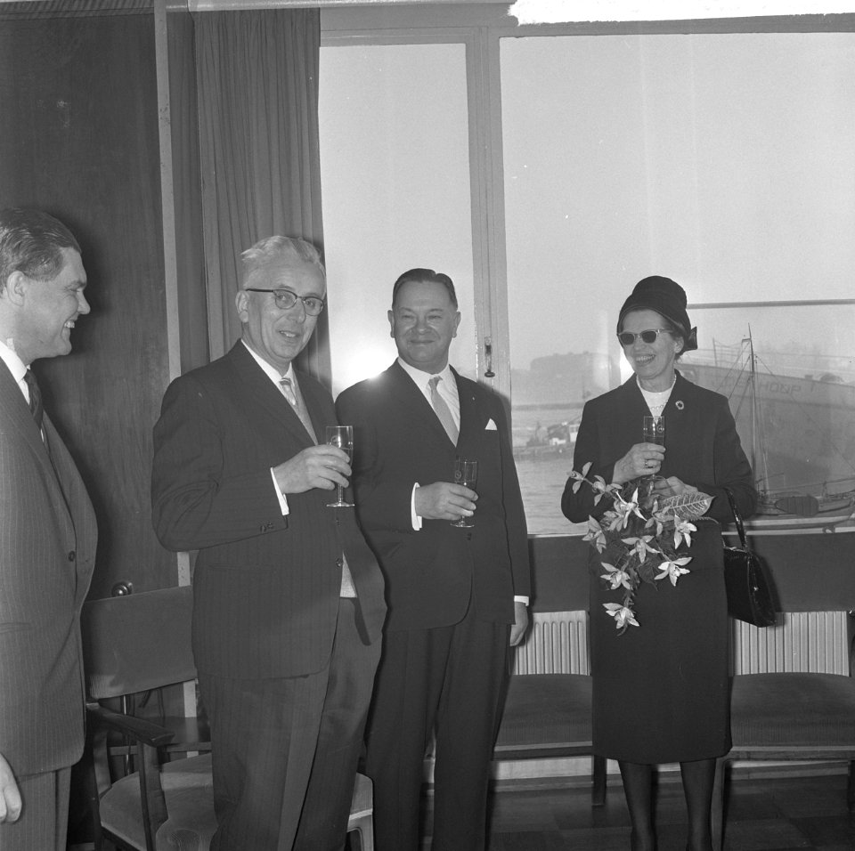 Bijeenkomsten, Bestanddeelnr 934-6432