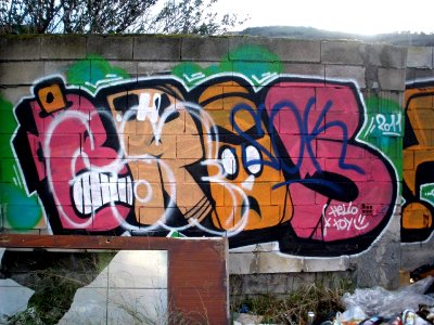 Bilbao - Ribera de Deusto, graffiti 10